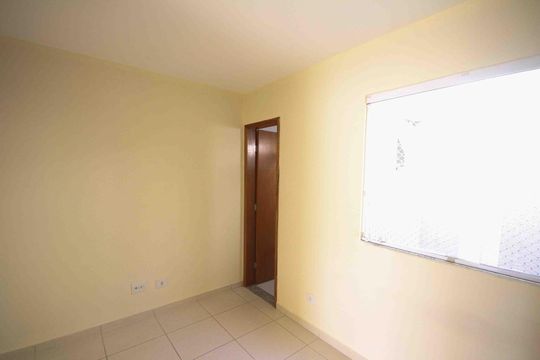 Casa de Condomínio para alugar com 2 quartos, 51m² em Chácara Mafalda, São Paulo