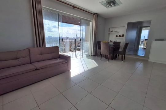 Sala de apartamento para alugar com 2 quartos, 231m² em Graça, Salvador