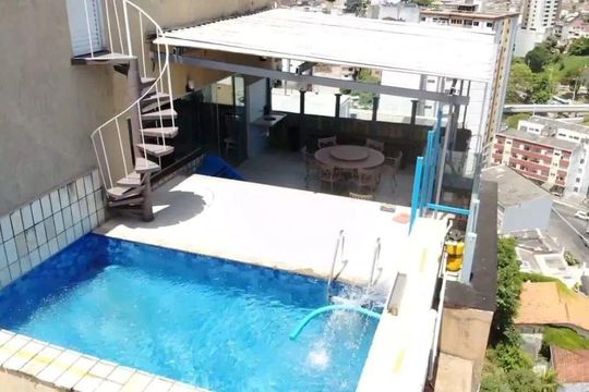 Piscina de apartamento para alugar com 2 quartos, 231m² em Graça, Salvador