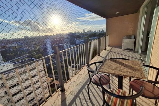Varanda de apartamento para alugar com 2 quartos, 231m² em Graça, Salvador