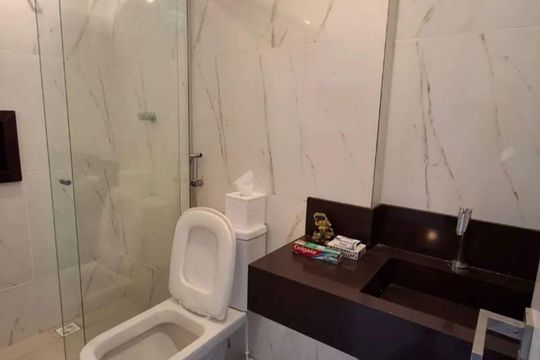 Banheiro de apartamento para alugar com 2 quartos, 231m² em Graça, Salvador