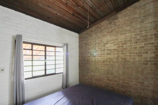 Quarto de casa à venda com 2 quartos, 378m² em Ouro Preto, Belo Horizonte