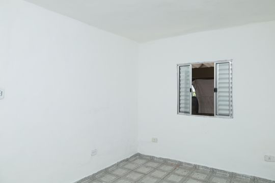 Quarto 1 de casa à venda com 1 quarto, 90m² em Itaquera, São Paulo