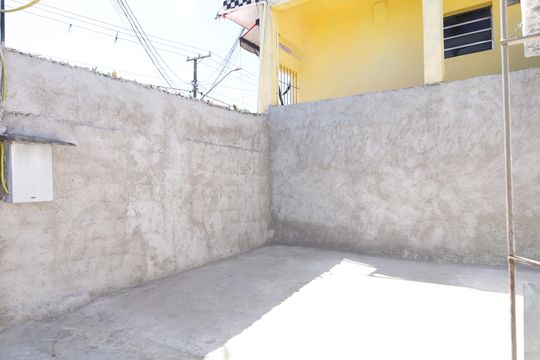 Garagem de casa à venda com 1 quarto, 90m² em Itaquera, São Paulo