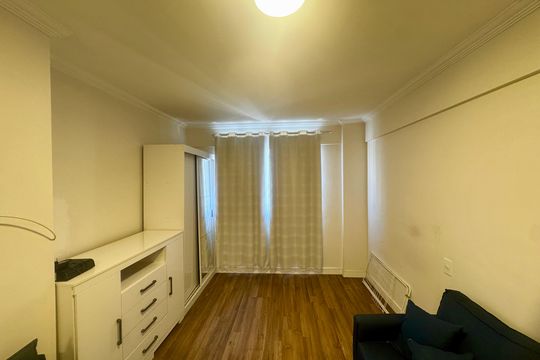Sala de kitnet/studio à venda com 1 quarto, 24m² em Centro, Guarulhos