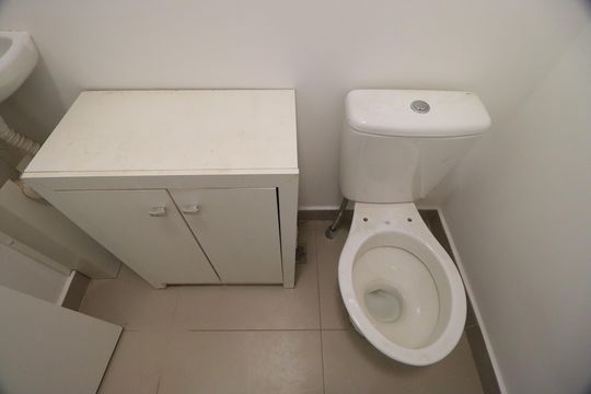 Banheiro de serviço  de apartamento para alugar com 3 quartos, 135m² em Bonfim Paulista, Ribeirão Preto