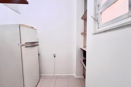 Quarto de Serviço de apartamento à venda com 2 quartos, 85m² em Copacabana, Rio de Janeiro