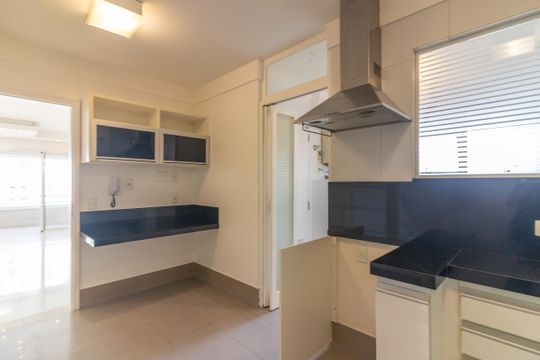 Cozinha de apartamento à venda com 3 quartos, 104m² em Planalto Paulista, São Paulo