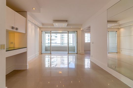 Apartamento à venda com 3 quartos, 104m² em Planalto Paulista, São Paulo