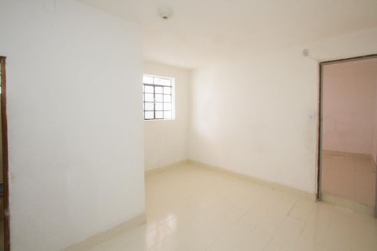 Casa para alugar com 1 quarto, 250m² em Jardim Monte Azul, São Paulo