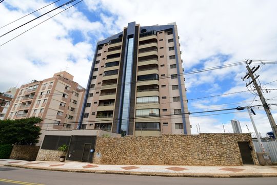 Fachada do Prédio de apartamento à venda com 3 quartos, 117m² em Jardim das Paineiras, Campinas