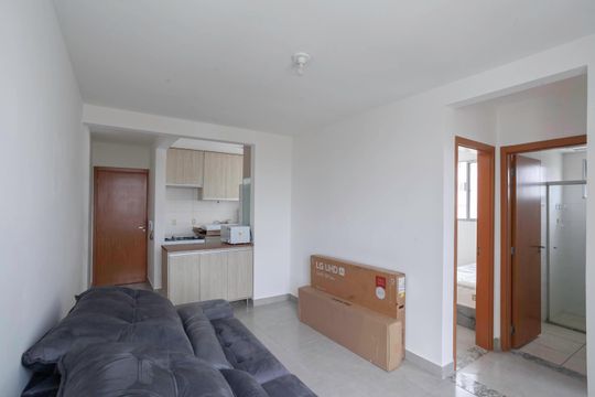 Sala de apartamento para alugar com 2 quartos, 60m² em Conjunto Helena Antipoff, Belo Horizonte
