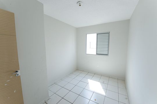 Quarto 1 de apartamento para alugar com 2 quartos, 50m² em Piracangaguá, Taubaté