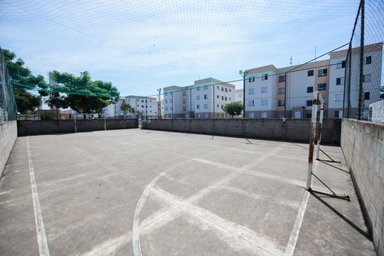 Área comum - Quadra de Futebol de apartamento para alugar com 2 quartos, 50m² em Piracangaguá, Taubaté