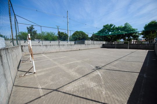 Área comum - Quadra de Futebol de apartamento para alugar com 2 quartos, 50m² em Piracangaguá, Taubaté