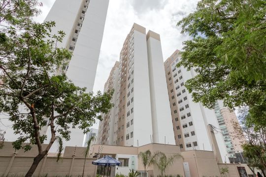 Fachada de apartamento para alugar com 2 quartos, 33m² em Jardim Caravelas, São Paulo