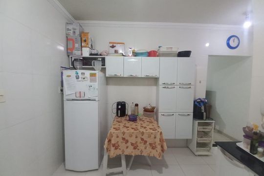 Cozinha de casa à venda com 2 quartos, 82m² em Etelvina Carneiro, Belo Horizonte