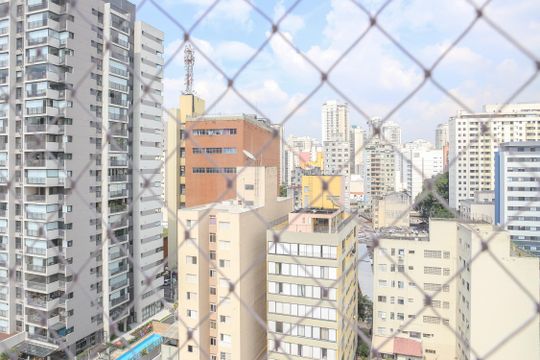 Vista da Sala e Cozinha de apartamento à venda com 2 quartos, 32m² em Barra Funda, São Paulo