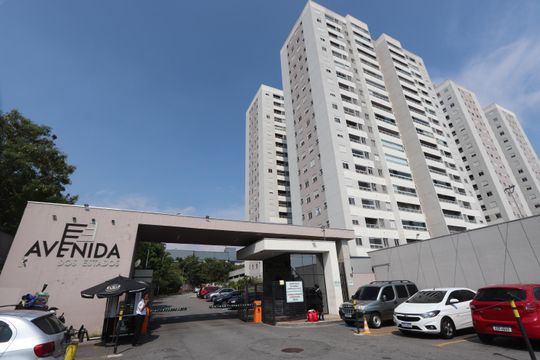 Fachada de apartamento à venda com 2 quartos, 50m² em Vila Metalúrgica, São Paulo