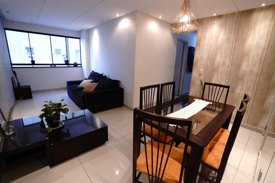 Apartamento para alugar com 3 quartos, 95m² em Setor Bueno, Goiânia