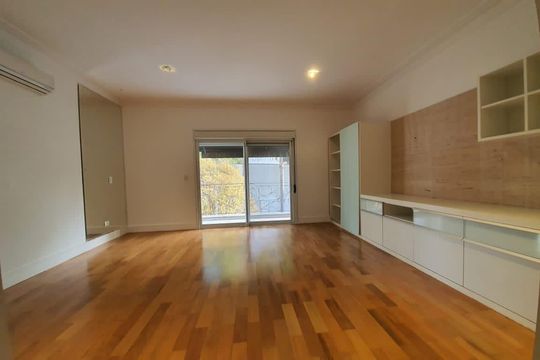 Quarto de casa à venda com 4 quartos, 450m² em Alphaville Centro Industrial e Empresarial/Alphaville., Barueri
