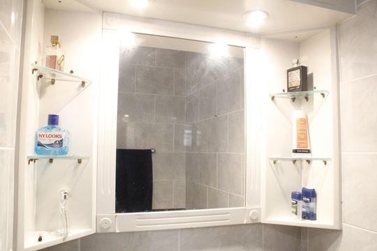 Banheiro Social de casa de condomínio à venda com 3 quartos, 96m² em Anil, Rio de Janeiro