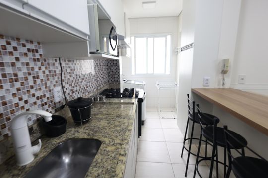 Cozinha de apartamento para alugar com 3 quartos, 69m² em Jardim Sevilha, Indaiatuba