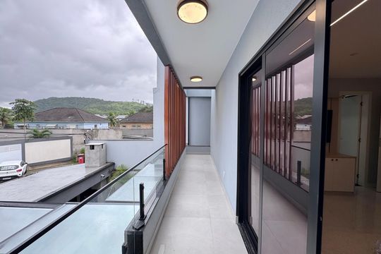 Suíte 1 - Varanda de casa de condomínio à venda com 3 quartos, 217m² em Vargem Grande, Rio de Janeiro