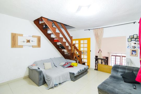 Sala de casa à venda com 2 quartos, 480m² em Vila Rio de Janeiro, Guarulhos