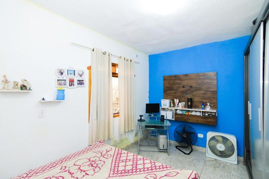 Quarto 2 de casa à venda com 2 quartos, 480m² em Vila Rio de Janeiro, Guarulhos