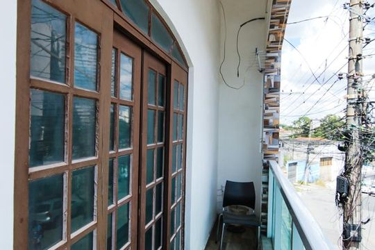 Varanda do Quarto 1 de casa à venda com 2 quartos, 480m² em Vila Rio de Janeiro, Guarulhos