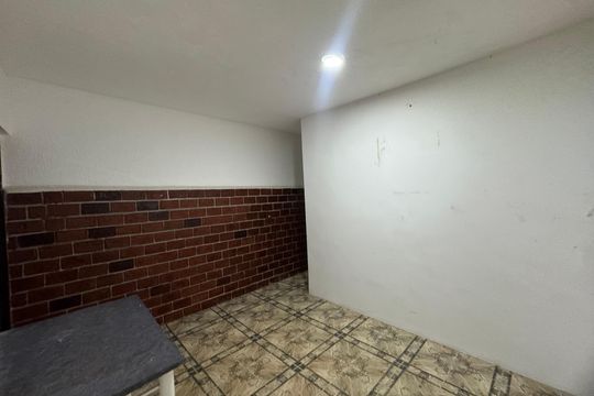 Sala de casa para alugar com 2 quartos, 180m² em Parque Santos Dumont, Guarulhos