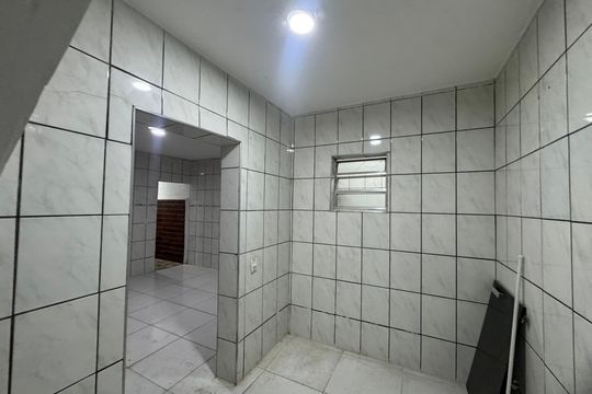 Área de Serviço de casa para alugar com 2 quartos, 180m² em Parque Santos Dumont, Guarulhos