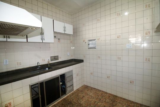 Cozinha de apartamento para alugar com 2 quartos, 70m² em Penha, Rio de Janeiro