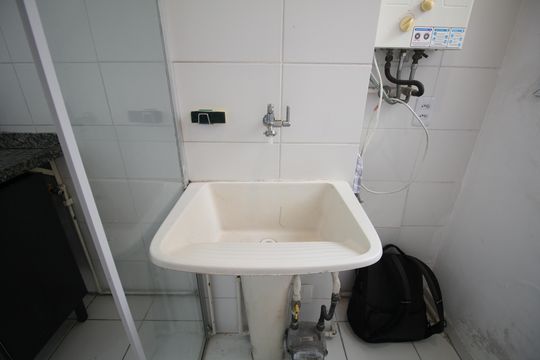 Área de Serviço de apartamento para alugar com 2 quartos, 48m² em Vila Pirajussara, São Paulo