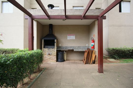 Área comum - Churrasqueira de apartamento para alugar com 2 quartos, 48m² em Vila Pirajussara, São Paulo