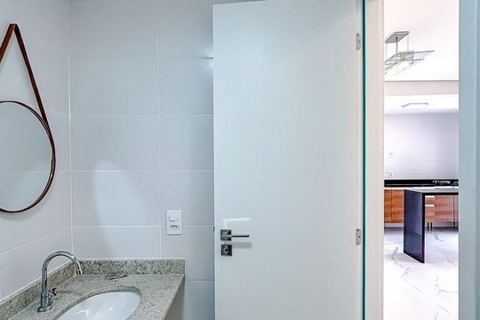 Banheiro de apartamento para alugar com 2 quartos, 68m² em Tatuapé, São Paulo