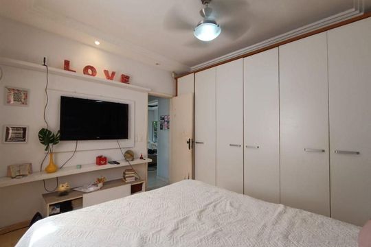Casa à venda com 2 quartos, 102m² em Maravista, Niterói