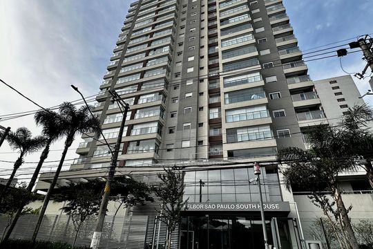 Fachada  de apartamento à venda com 2 quartos, 140m² em Jardim Caravelas, São Paulo