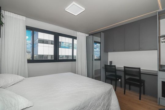 Sala / Quarto / Cozinha de apartamento para alugar com 1 quarto, 28m² em Boa Vista, Porto Alegre