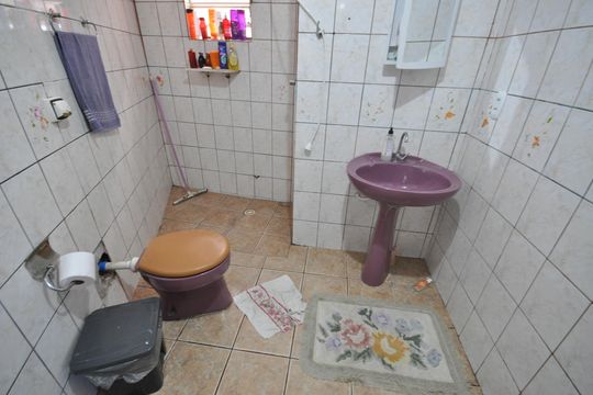 Banheiro da Suíte de casa à venda com 7 quartos, 300m² em Vila Isolina Mazzei, São Paulo