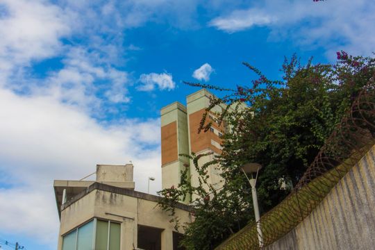 Vista da Rua de apartamento para alugar com 2 quartos, 57m² em Parque Viana, Barueri