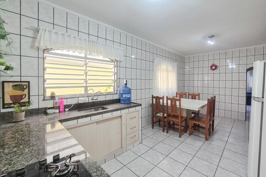 Cozinha de casa à venda com 3 quartos, 129m² em Bairro dos Casa, São Bernardo do Campo