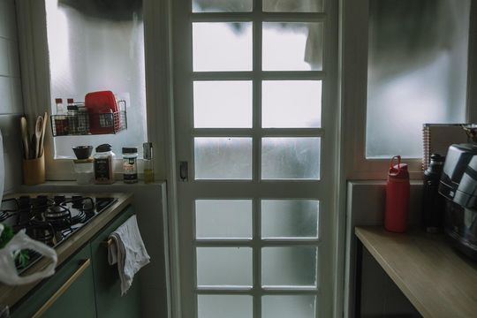 Cozinha de apartamento à venda com 2 quartos, 71m² em Cristal, Porto Alegre