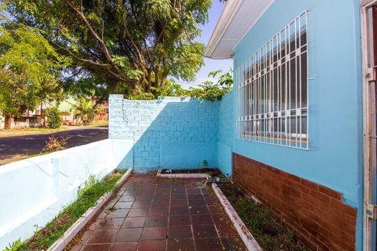 Área Externa  de casa para alugar com 2 quartos, 120m² em Partenon, Porto Alegre