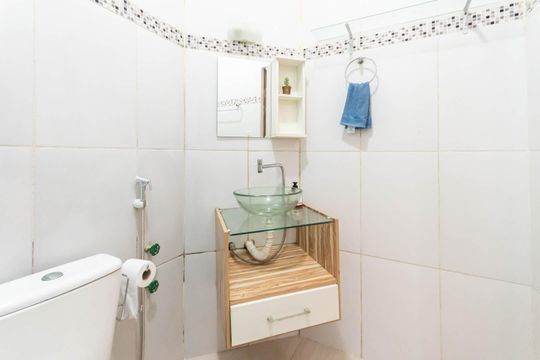 Banheiro de apartamento à venda com 1 quarto, 32m² em Imperial de São Cristóvão, Rio de Janeiro