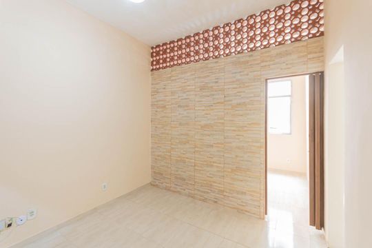 Sala de apartamento à venda com 1 quarto, 32m² em Imperial de São Cristóvão, Rio de Janeiro
