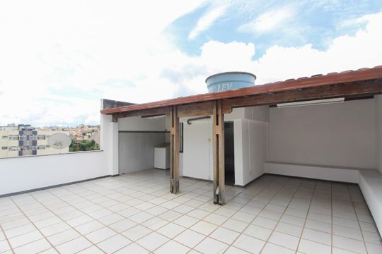 Cobertura de apartamento para alugar com 2 quartos, 67m² em São João Batista, Belo Horizonte