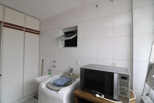 Área de Serviço de apartamento à venda com 3 quartos, 196m² em Vila Prudente, São Paulo