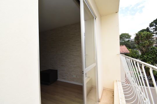 Sacada de apartamento para alugar com 2 quartos, 60m² em Bacacheri, Curitiba